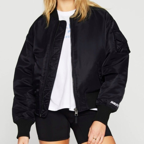 Fabletics Bomber Winter Coat Black Lightweight Oversized Short Puffer Jacket. - Picture 4 of 16